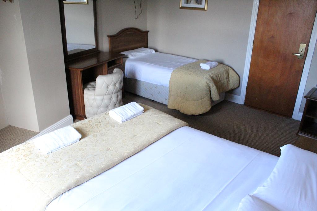 Troysgate House room 5